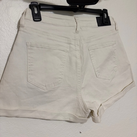 BCBG Pleated Trouser Shorts - Picture 3 of 4